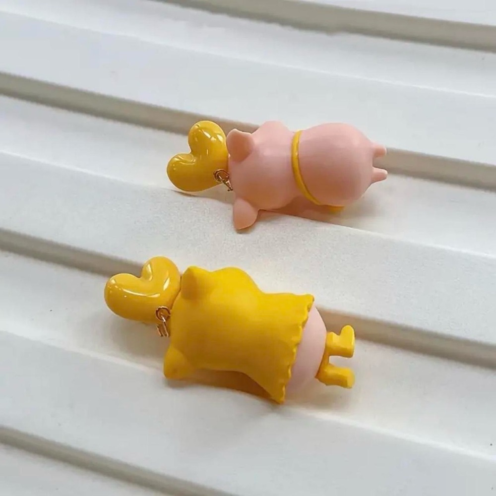 Charming Heart & 3D Piggy Mismatched‎ Drop Earrings - Versatile Accessories - Picture 6 of 11